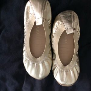 Samra Gold ballet flats.